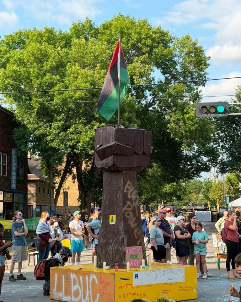 Justice pour Corey Ruiz : combattez la brutalité policière avec un arrêt d&rsquo;une journée dans toute la ville