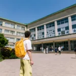 La confiance dans l&rsquo;enseignement supérieur laisse à désirer : 38 % des adultes déclarent avoir une confiance élevée