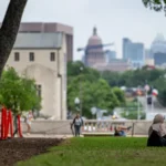 Les Universités publics du Texas peuvent prendre en compte le CLT lors des admissions, selon un responsable de l&rsquo;État