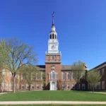 Comment les efforts de Dartmouth pour davantage de dialogue ont amélioré le débat sur le campus et sa réputation