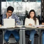 Les diplômes en sciences humaines atteignent leur plus bas niveau depuis des décennies
