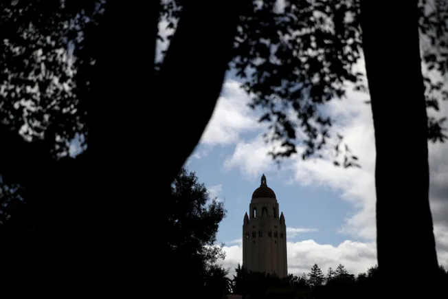 L’administrateur de Trump relance la bataille judiciaire sur les expulsions d’étudiants sur la base de discours
