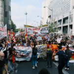 Rapport d&rsquo;un témoin oculaire de Paris : les travailleurs et les jeunes français montrent la voie le 17 octobre